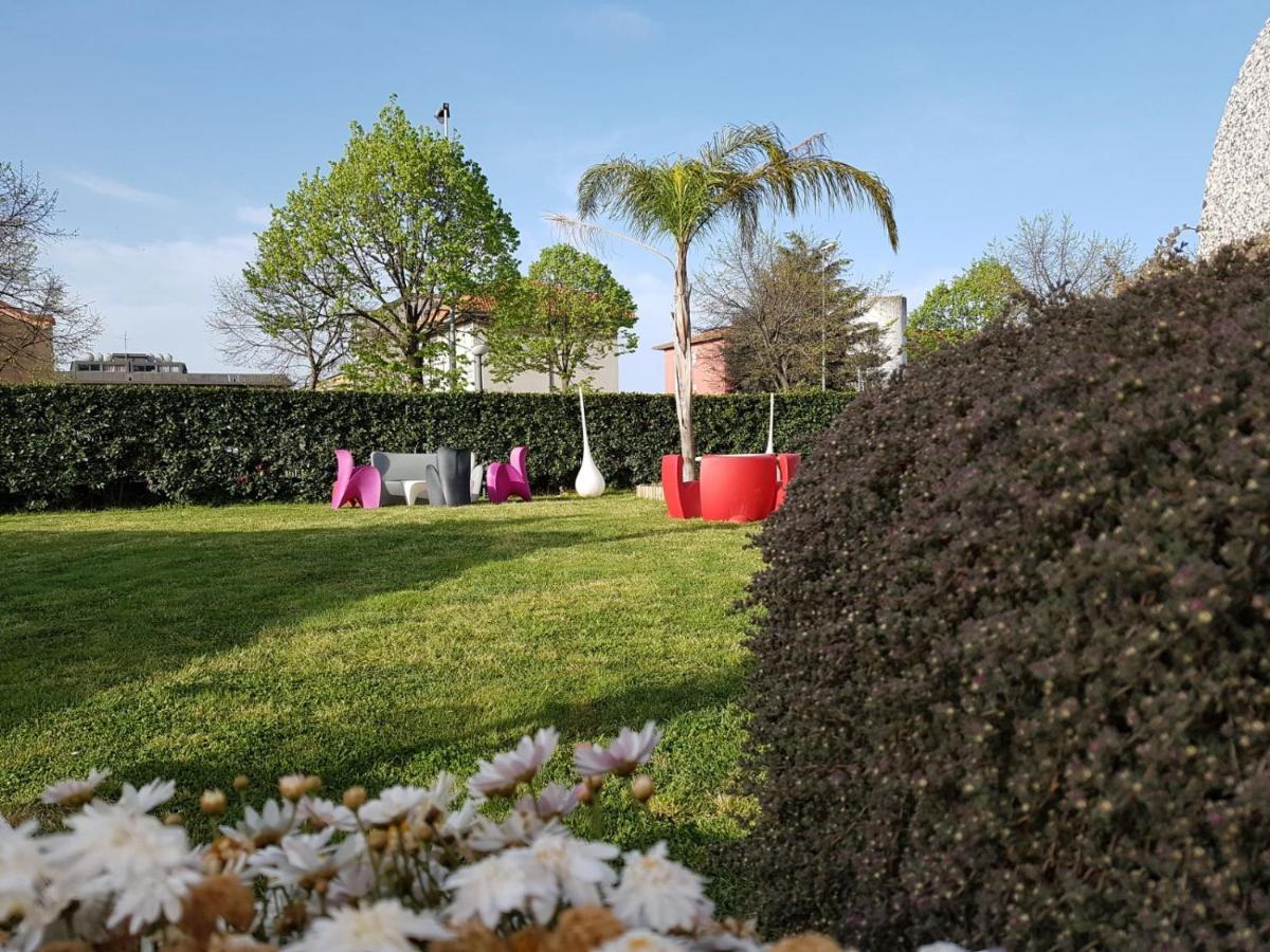 I Giardini Del Novecento Lamezia Terme Exterior foto